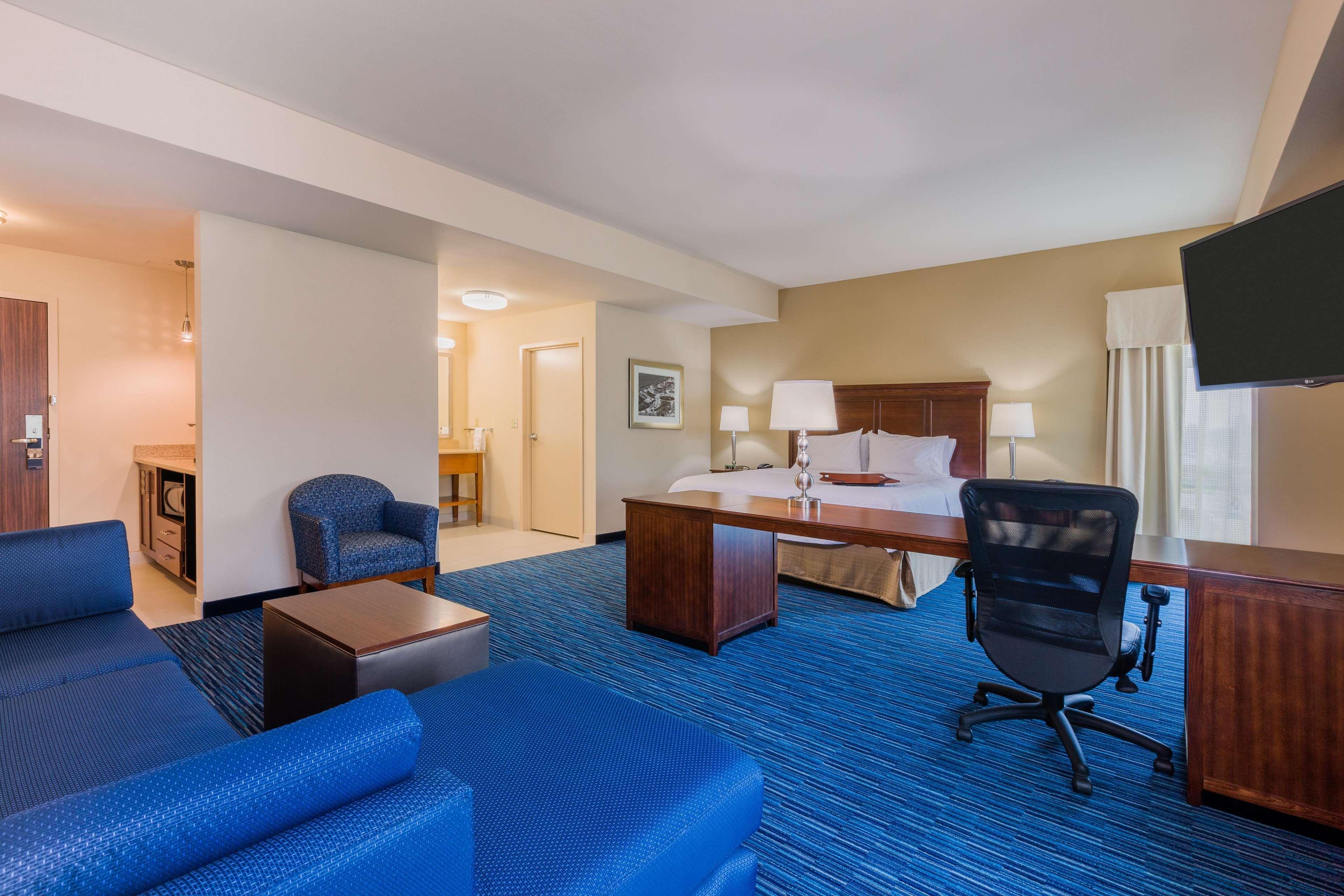 Hampton Inn & Suites Owensboro Downtown Waterfront Exteriör bild