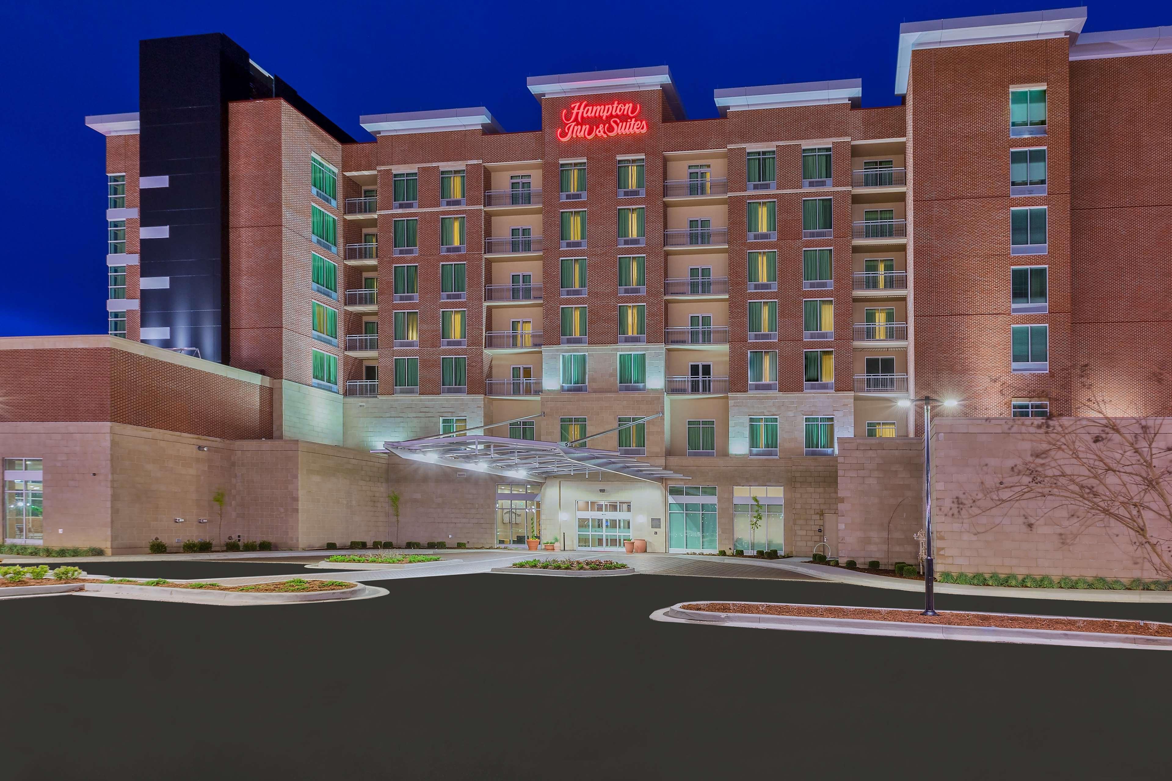 Hampton Inn & Suites Owensboro Downtown Waterfront Exteriör bild